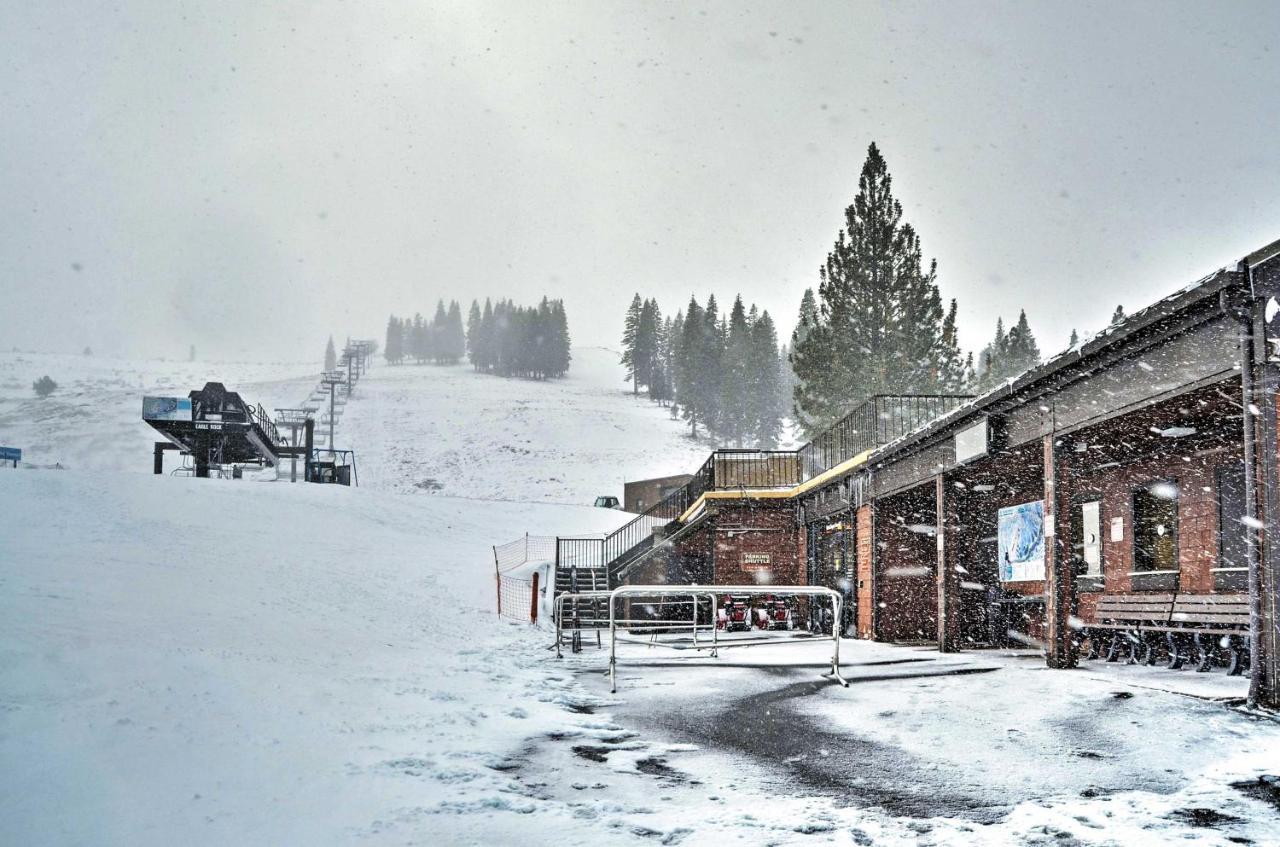 Truckee Studio With Balcony And On-Site Skiing! 외부 사진